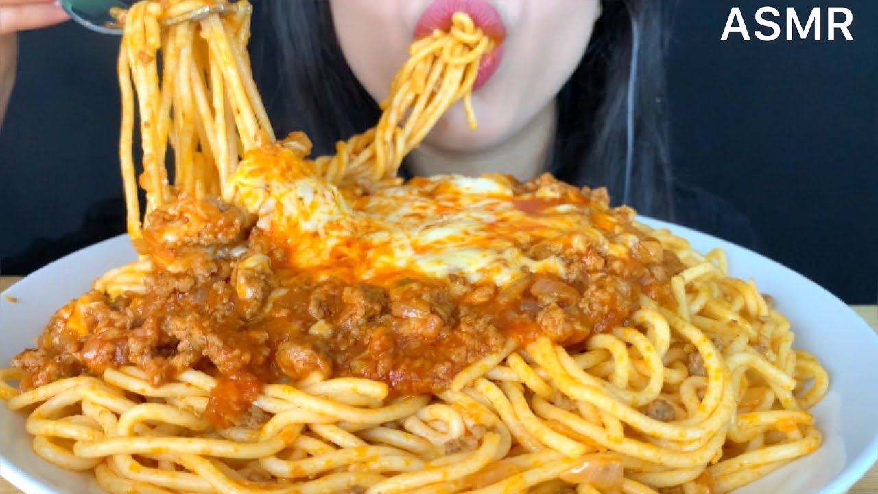 ASMR Spaghetti bolognese | Mukbang (Eating Sounds)