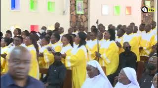 NYIMBO ZA LUGHA YA KIHAYA ILIVYOPENDEZESHA JUBILEI YA ASKOFU KILAINI