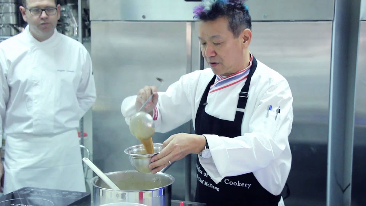 Chef Mcdang Teaching Principle Of Thai Cookery Youtube