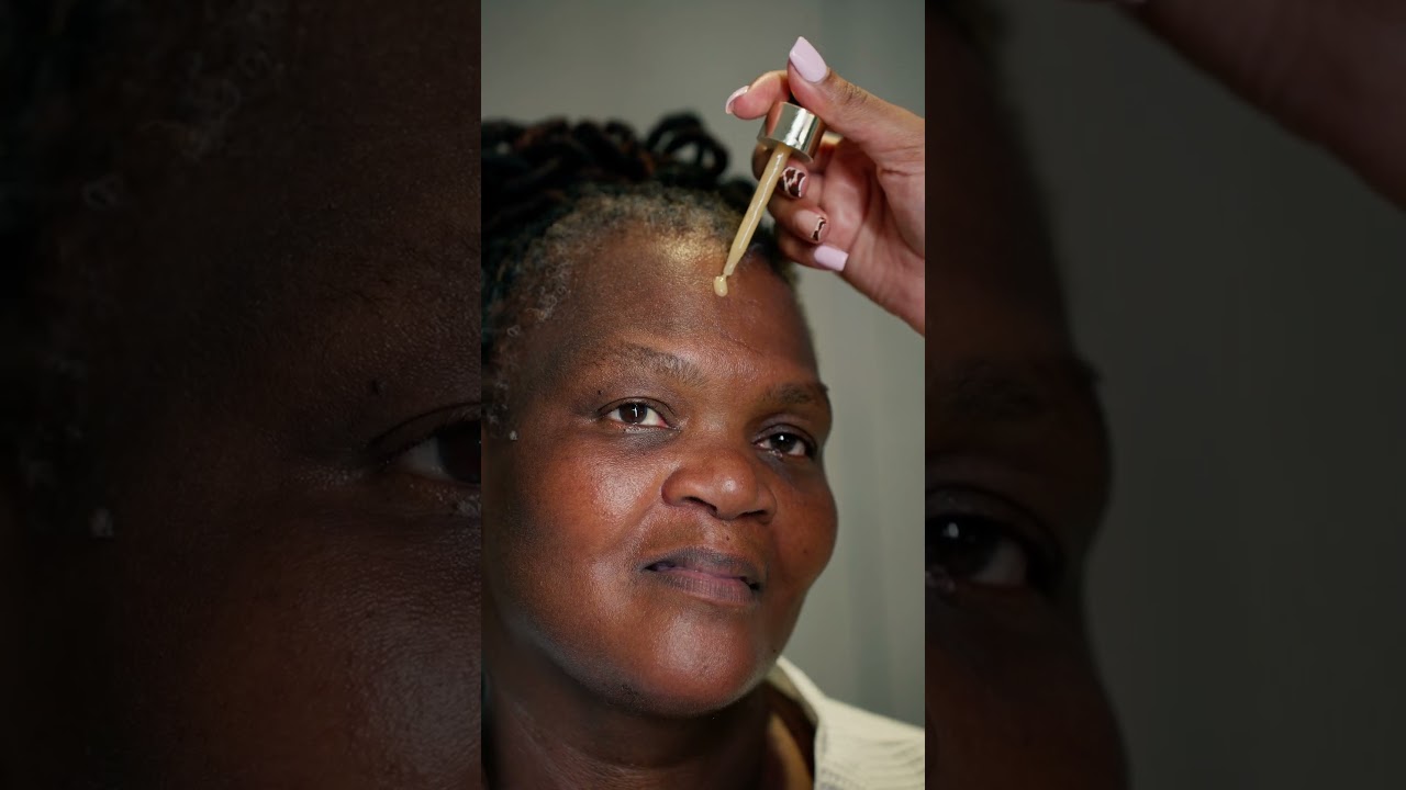 Уход за кожей, который способствует обновлению клеток в течение ночи, обеспечивая заметно более с...