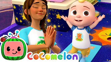 Ms. Appleberry's Yoga Class!🧘Get Up and Stretch!| CoComelon | Kids Songs | Moonbug Mornings 🌞
