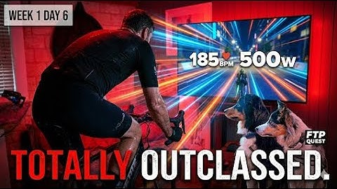 Holding on for dear life. - Zwift Crit Racing