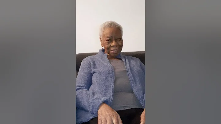 Nellie Morrison Hobby Telling Family History of Co...