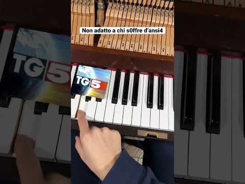 Video: Come fa lo zio Pogger a cadere sul pianoforte?
