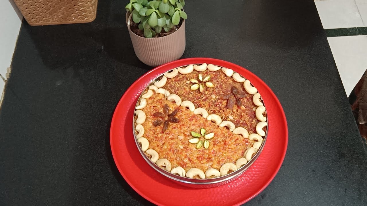 2 तरीके से बनाया एक वो जिसमें दूध मावा मलाई नहीं है। दूसरा जिसमें दूध मलाई डाला गया है। बहुत ही 😋😋