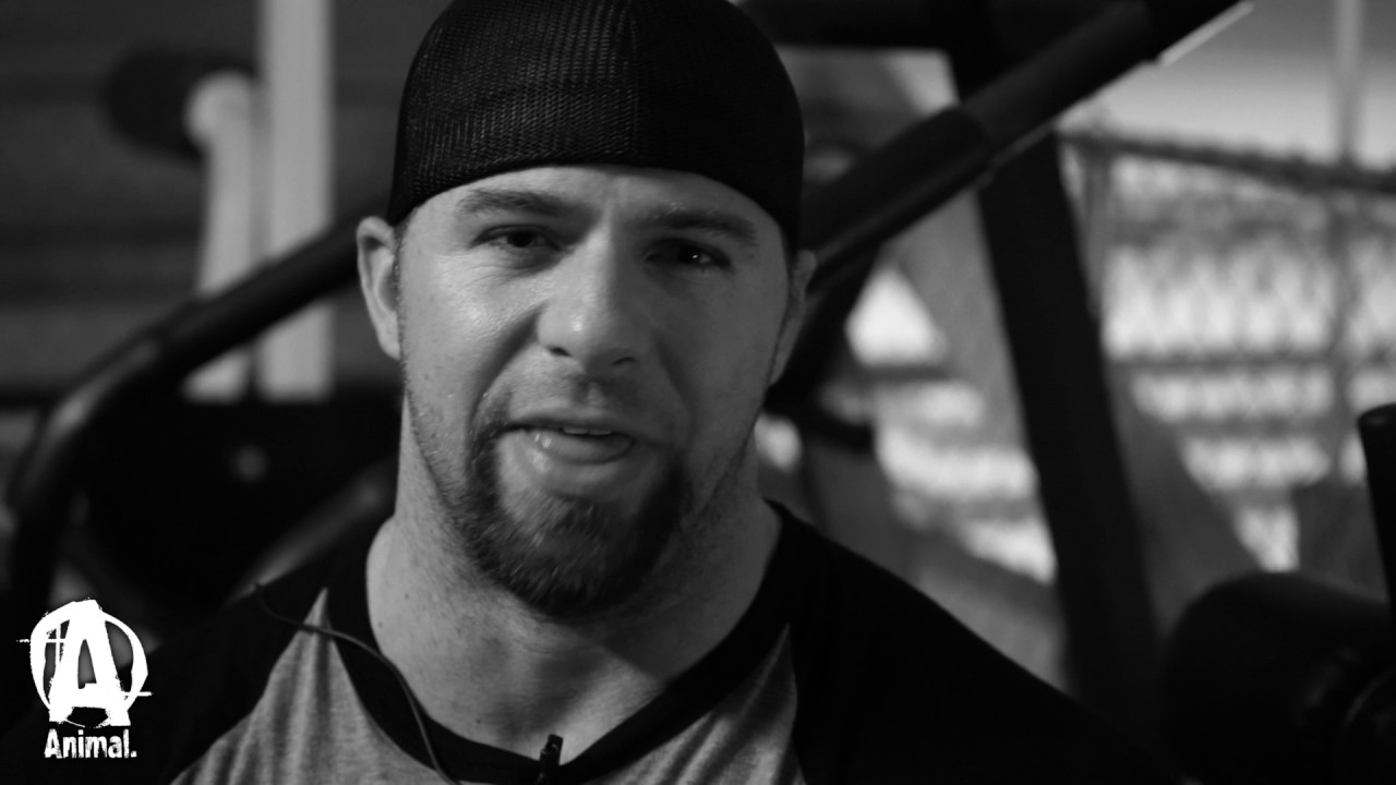 Leg Day at Muscle Mill Gym with John Jewett - YouTube