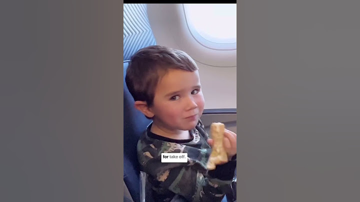 How To Fly with 8 kids. #family #travel #fly