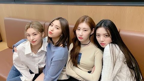 ITZY Not Shy (Dance Line Comparison)