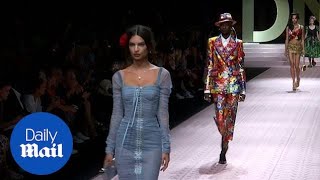 Emily Ratajkowski dazzles in blue at Milan Fashion Week