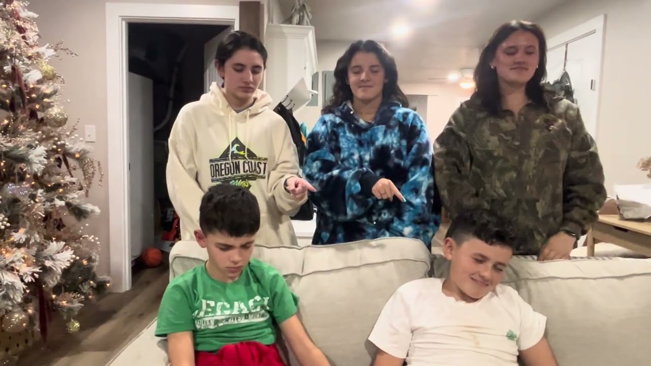 Most likely to.. SIBLINGS EDITION! ✨