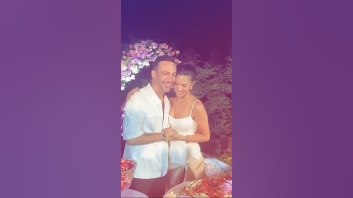 Nişanlanan Demet Özdemir'le Oğuzhan Koç'un romantik anları... #demetözdemir #oğuzhankoç #shorts