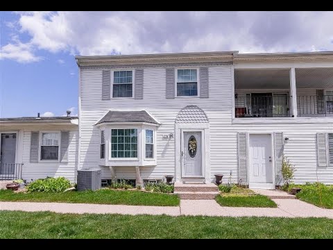 276 Aqueduct Dr, Walled Lake, MI home video tour