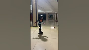 🔥Inline skating with crossover first attempt🔥#learnskating #howtoinlineskate #skatebyviren #top10