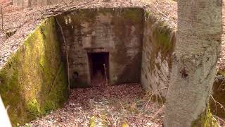 Заброшенный бункер второй мировой войны. Westwall. Bunkeranlagen auf den Spicherer Höhen.