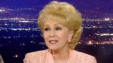 Debbie Reynolds sings for Larry King (1996)