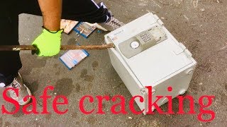 I FOUND ANOTHER SAFE! | MASK UP! | STORAGE STALKER BUYS A UNIT!