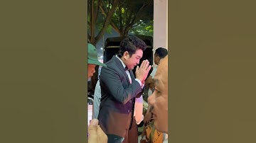 NSND Trọng Phúc Thấp Hương Cho Tổ Trước Khi Ra Sân Khấu #shortvideo