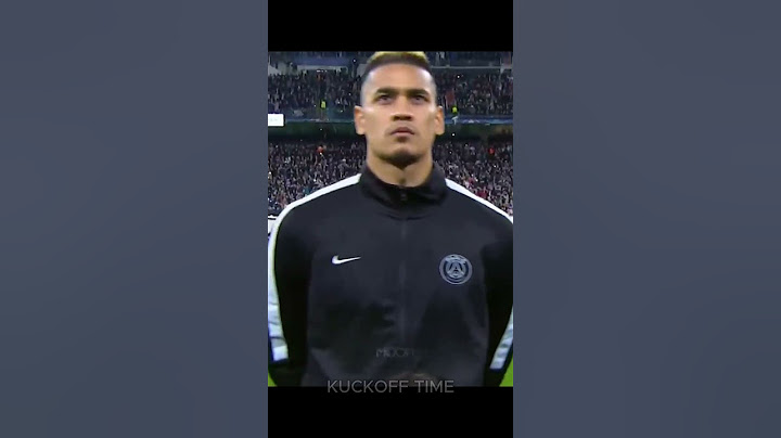 How Many goalkeepers Does It Take to Stop Ronaldo?  #football #messi #fifa #footballshorts