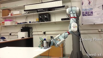 Task Specific Robust Grasping for Multifingered Robot Hands
