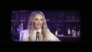 Watch Kylie Minogue Blue Velvet video