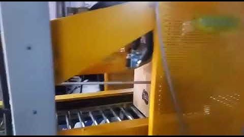 Automatic BOPP Box Tapping Machine