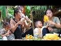 300kg+ fresh banana harvesting process – Cooking a giant boiled chicken for my kids Nhi & Khoi