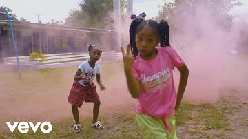 Zoe Ravaz - Two (Official Music Video)