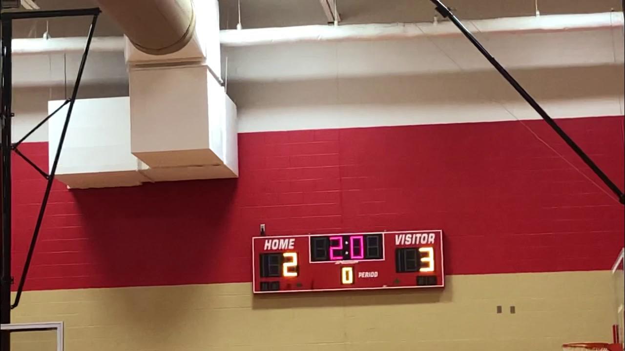 Running to scoreboard horn YouTube