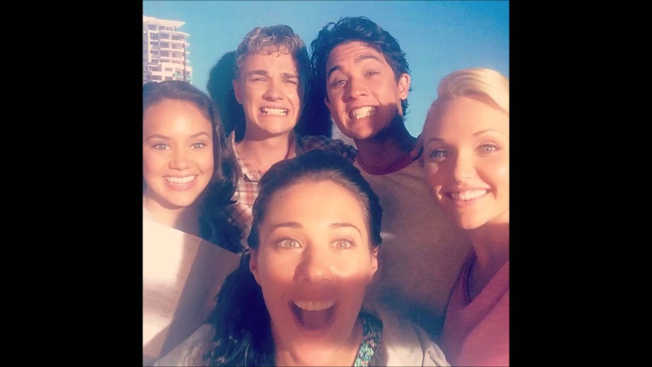 Mako Mermaids Season 2 Behind The Scenes 