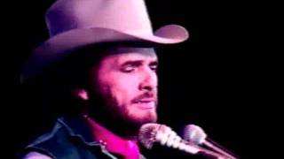 Vignette de la vidéo "Merle Haggard - what am I gonna do (with the rest of my life)"