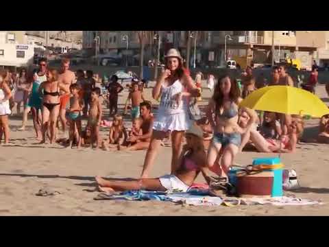 Flashmob de Peniscola - J LO, On the floor