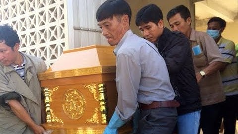 Mẹ tử tù Nguyễn Hải Dương khóc ngất lịm khi nhìn thi thể con lần cuối