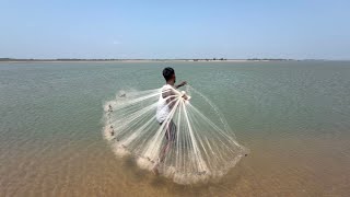 Net Fishing - Very Amazing Skill Cast Net Fishing In River - Best Net Fishing