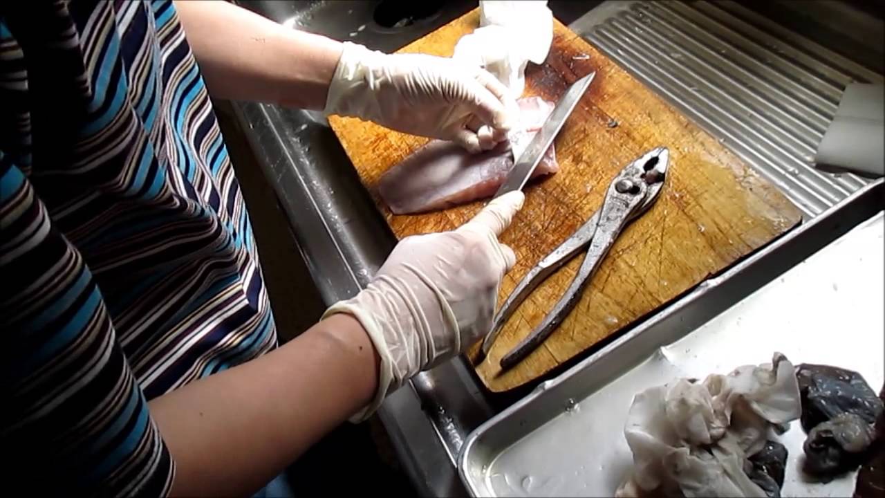 カスベを捌く Youtube