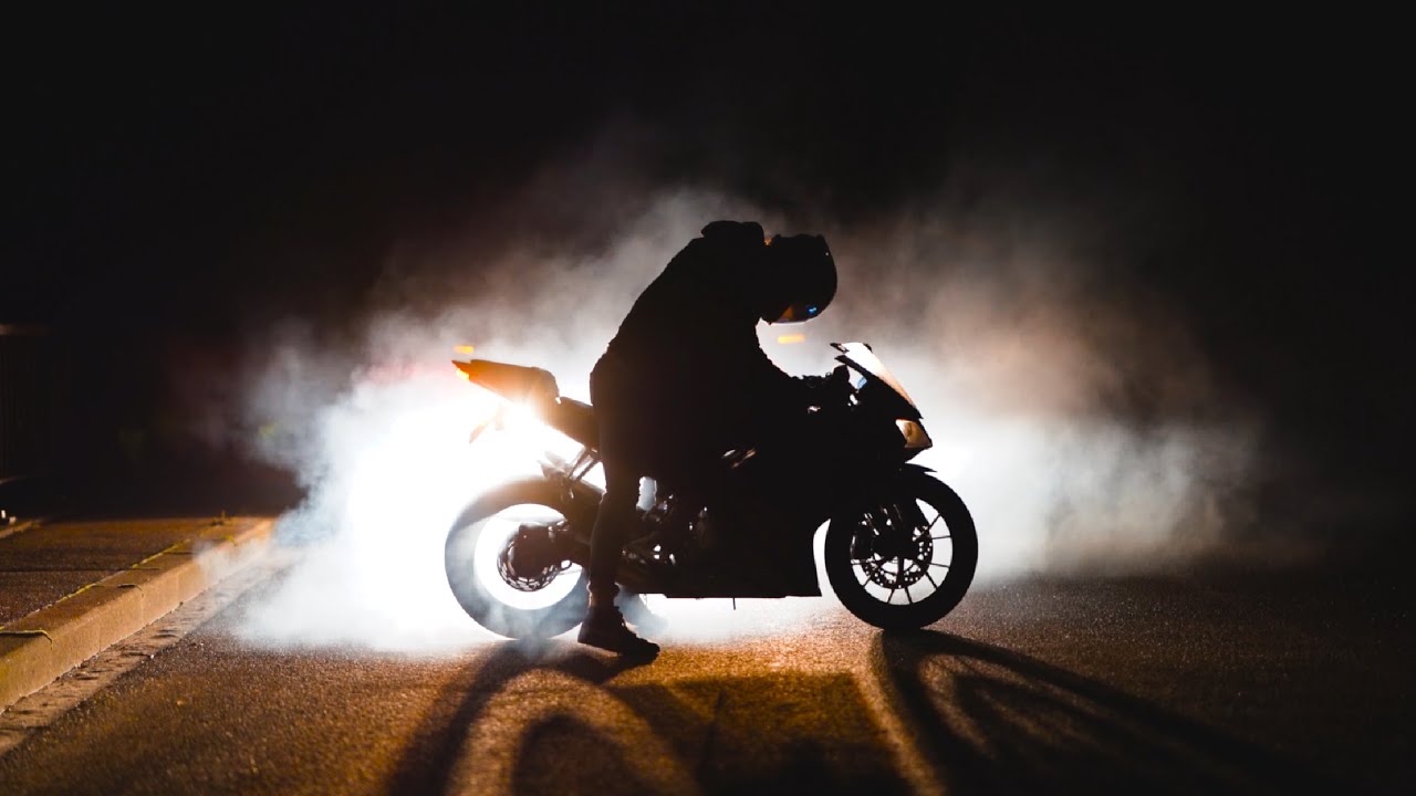 Yamaha YZF R125 Burnout ! 4K