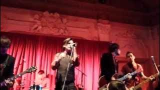 Menswear Hollywood Girl [LIVE in London March 2014]