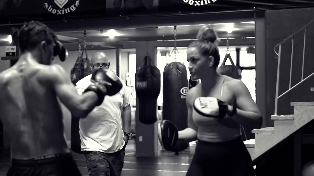 Mitt Workft. Daniel Morales & the Mitt Queen ProBoxing Sony 50mm