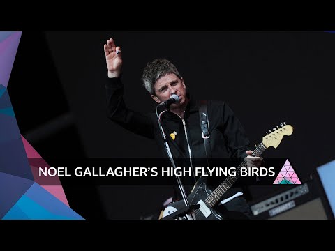 Noel Gallagher's High Flying Birds  - Half the World Away (Glastonbury 2022)