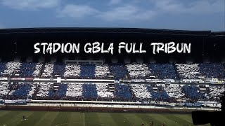 Full Tribun! Koreo Bobotoh PERSIB Di Stadion GBLA Saat Melawan Persija