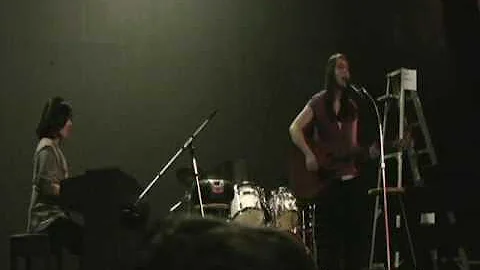 Susie and Jung Min - "Use Somebody"