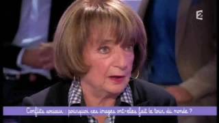 Download lagu BOOOM Monique Pinçon Charlot brise l 39 omerta sur la violence libérale BOOOM Monique Pinçon Charlot brise l 39 omerta sur la violence libérale