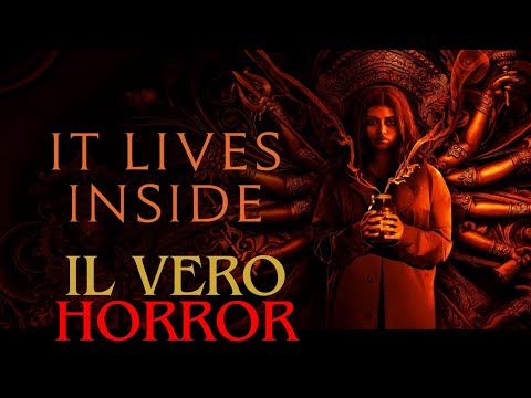 IT LIVES INSIDE - RECENSIONE FILM HORROR (2023) Piśāca