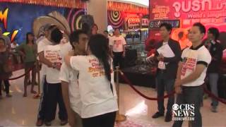 A thai couple broke the world record for longest continuous kiss on
valentine's day clocking in at 58 hours, 35 minutes and seconds.