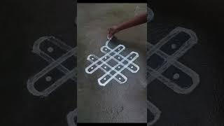 Easy rangoli column design #simplerangoli #rangoli #muggulu #linekolam #simplehairstyle