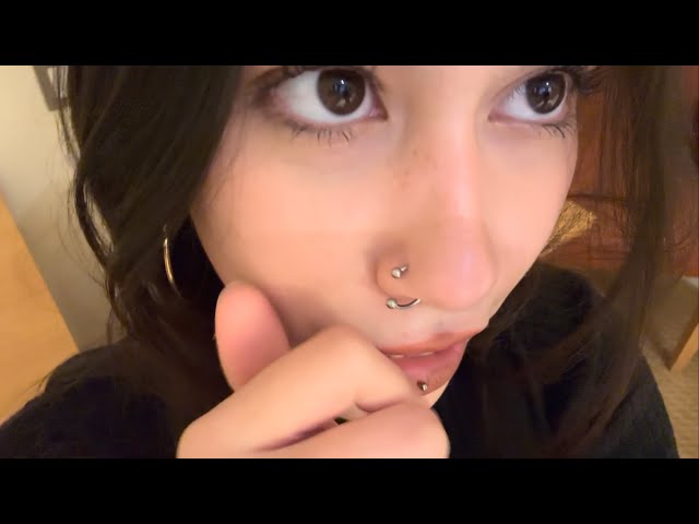 ASMR ☁️ BODY TRIGGERS AND ASSORTED TAPPING