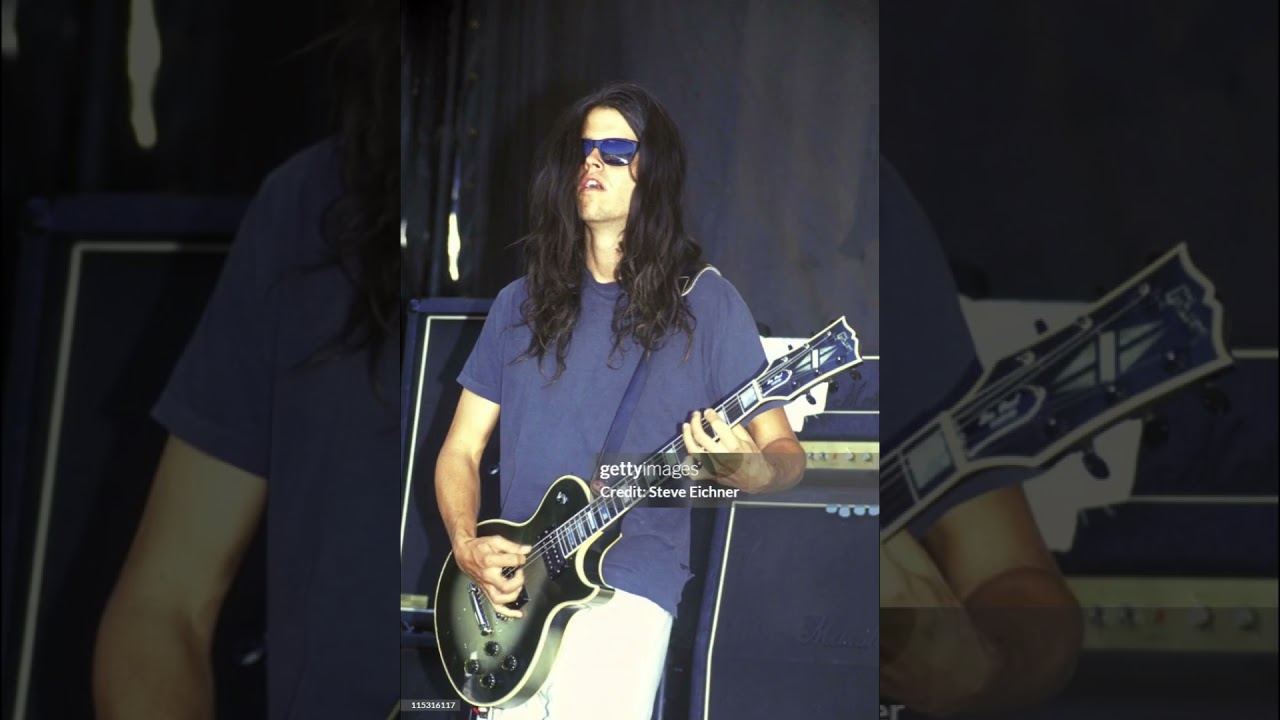 (V2) Tool - Bottom (Live at Lollapalooza, Waterloo Village - July 16th 1993) ft. Zack de la Rocha