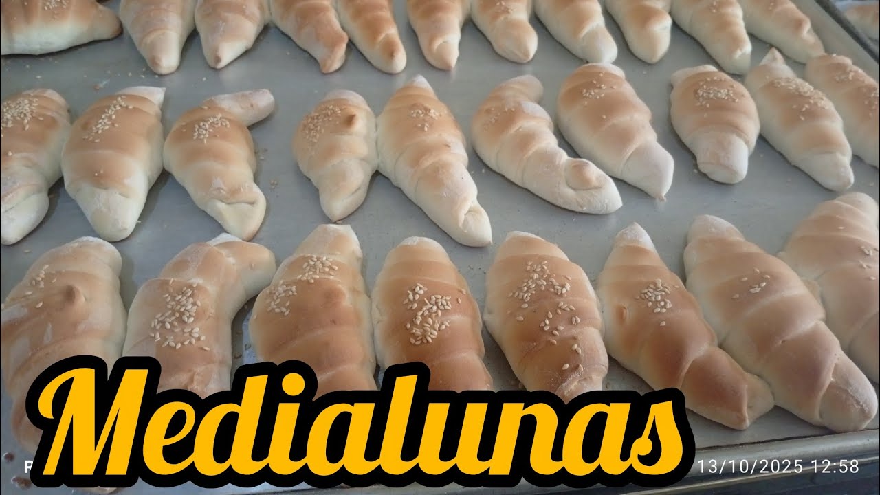 Medialunas con ajonjolí de Margarina 0 mini cachitos 45Unidades