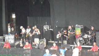 The Aggrolites - Work It (Live 8/15/12)