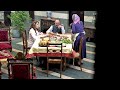 مسلسل طوق البنات الجزء الثالث الحلقة 22 مرتو جنبو وهو عم يبحلق بالخدامة 