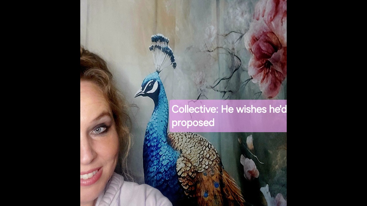 Коллектив: Он задается вопросом, счастлива ли она без него. Он жалеет, что не сделал ей предложен...